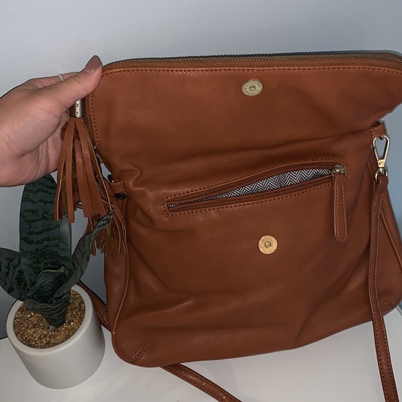 Faux leather crossbody purse - Picture 2 of 6